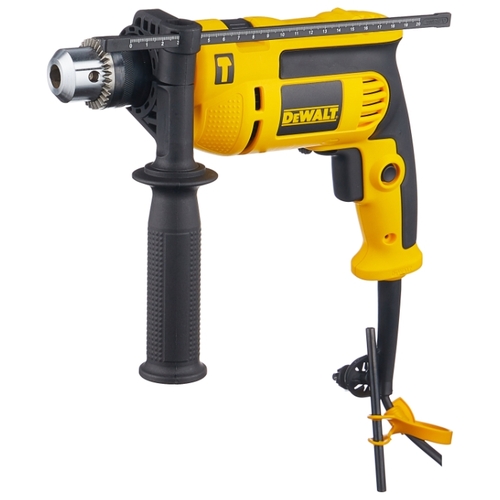 Дрель ударная DeWALT DWD024