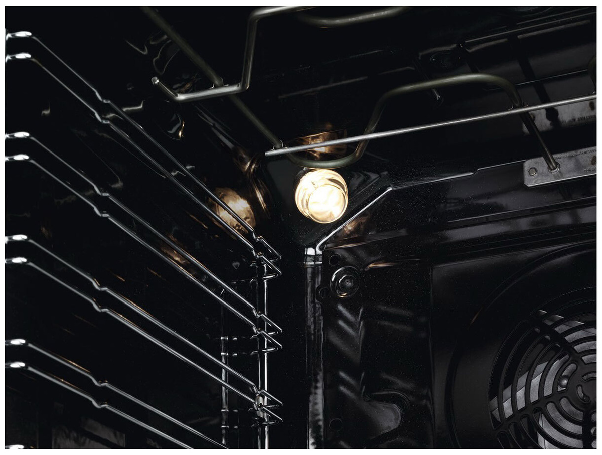 Духовой шкаф электрический Electrolux OPEB2640V