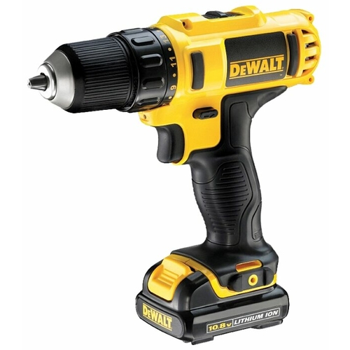 Дрель-шуруповерт DeWALT DCD710C2