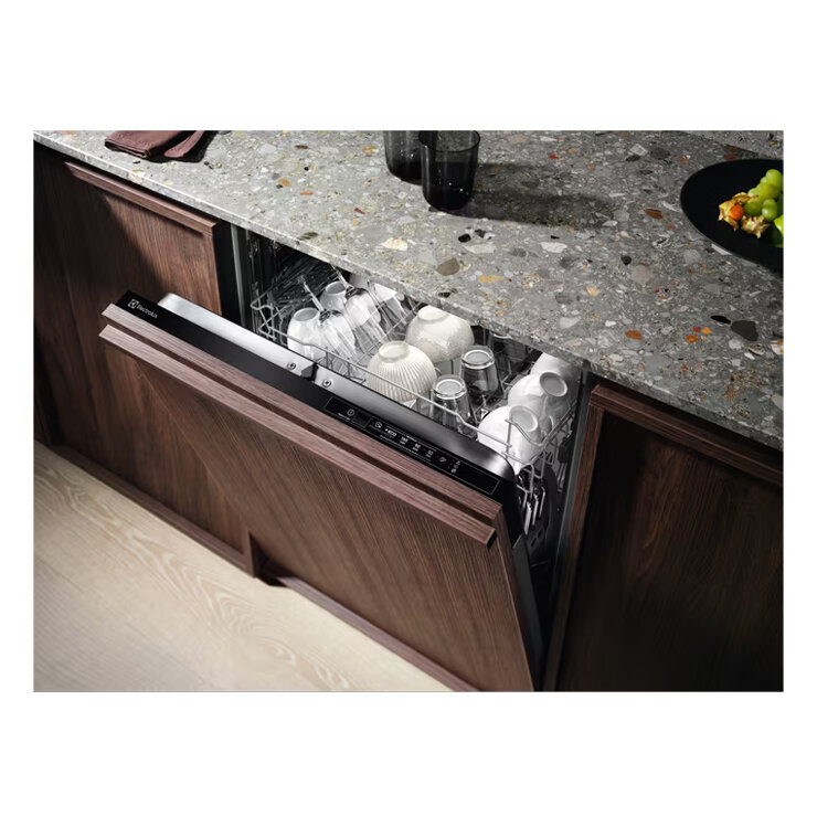 Посудомоечная машина встраиваемая Electrolux EEA17200L