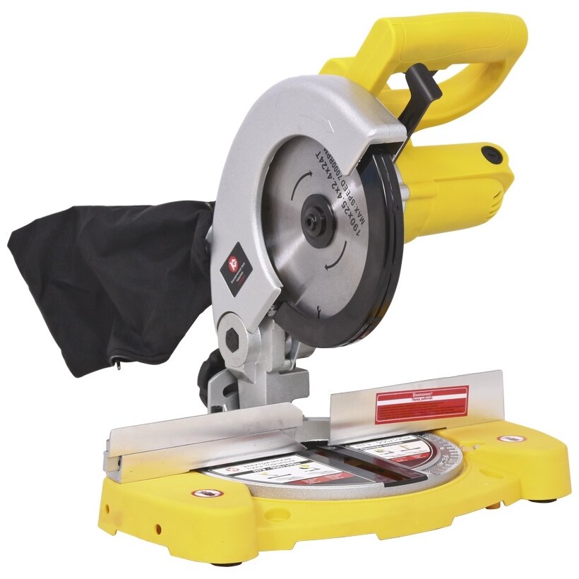 Пила торцевая Калибр Мастер ПТЭ-900/190м