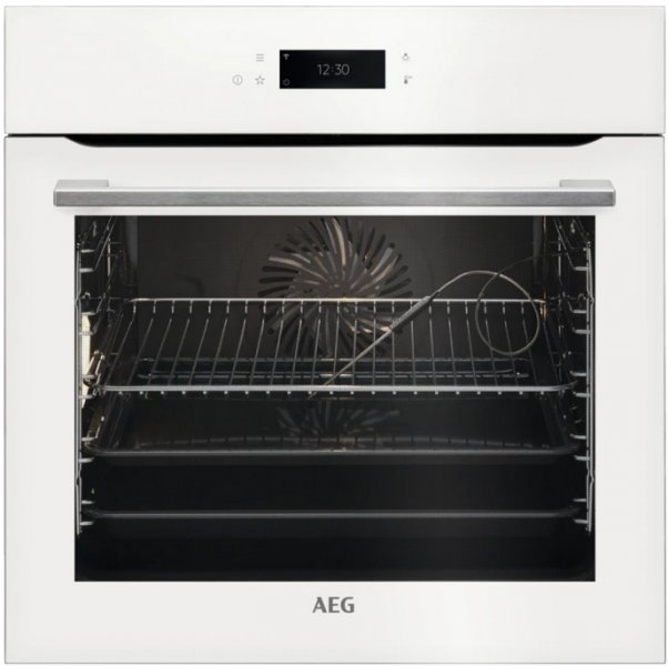 Духовой шкаф электрический AEG BCR748380W