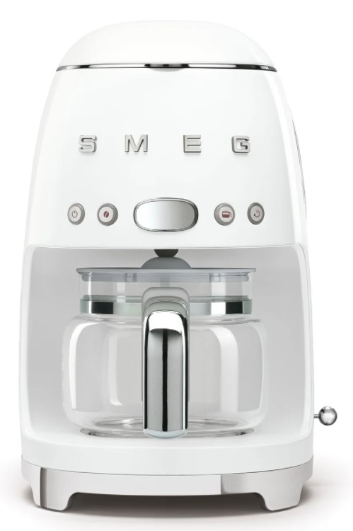 Кофеварка капельная Smeg DCF02 белый